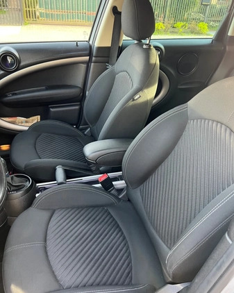 MINI Countryman cena 49900 przebieg: 95000, rok produkcji 2015 z Kobyłka małe 46